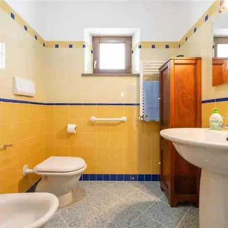 In - Nuoro Holiday home