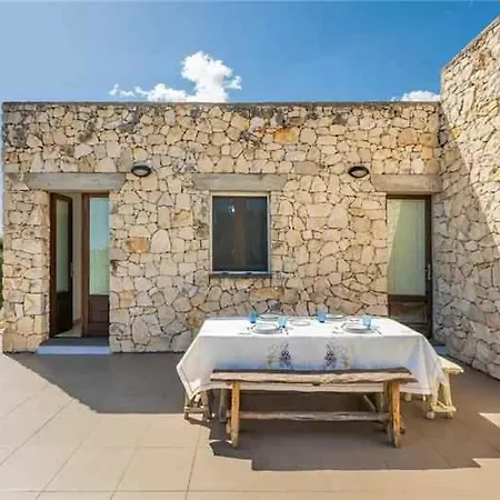 In - Nuoro Holiday home
